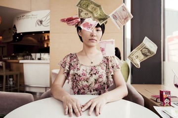 不贪财的女人