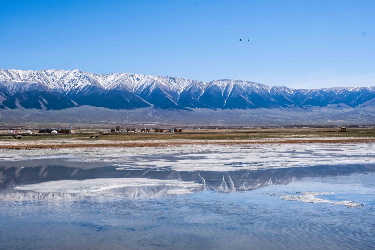 有一种美叫大美新疆巴里坤湖