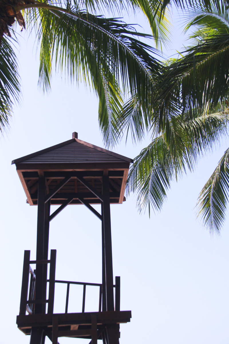 三亚湾沙滩瞭望台