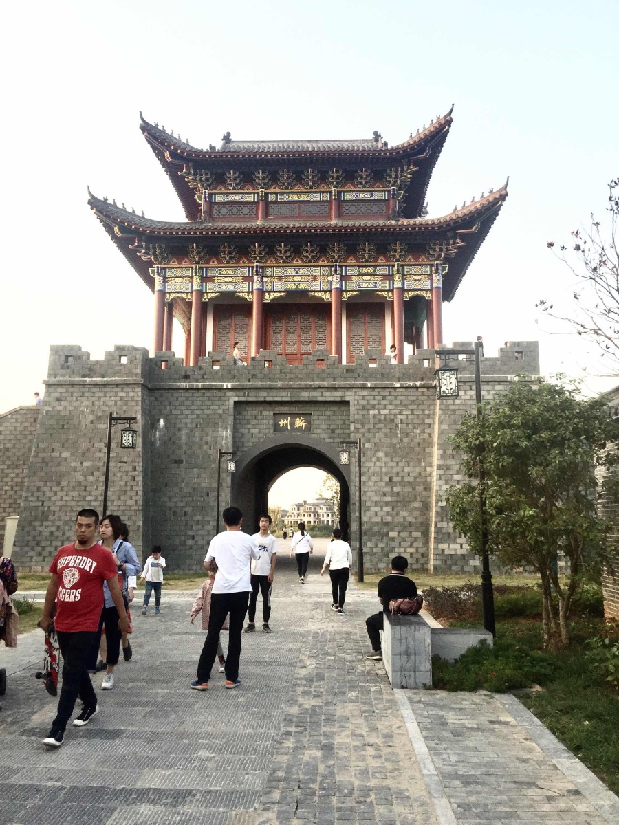 蕲春李时珍影视城