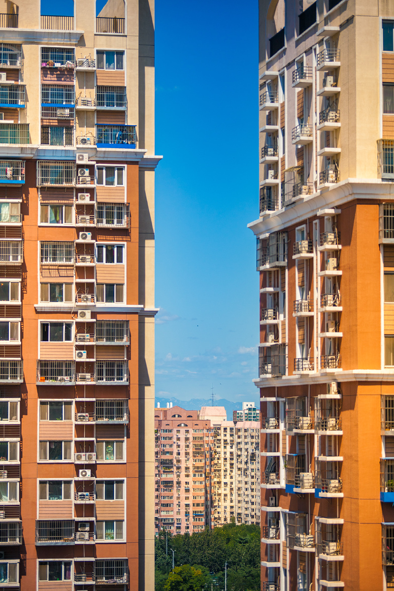 在房子里看房子