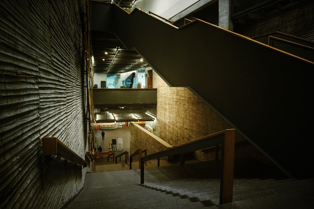 upstairs&amp;downstairs