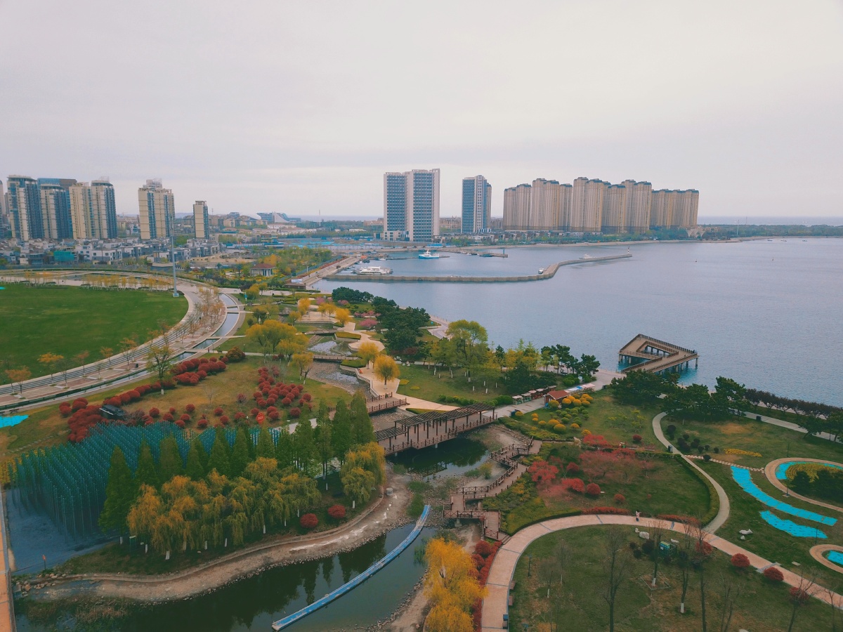 摄于2021年4月24日黄岛唐岛湾