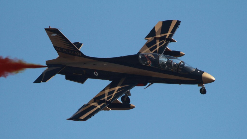 阿联酋空军骑士表演队 MB-339