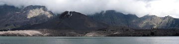 火山口