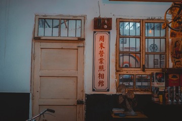 160068