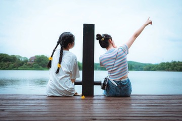 001