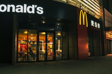 476164