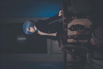 001