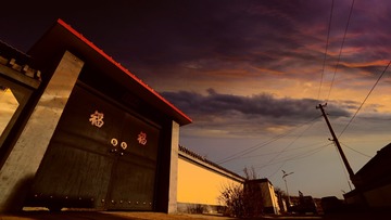 512463