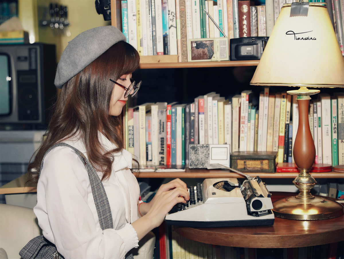 习惯一个人三月咖啡馆出镜琳琳