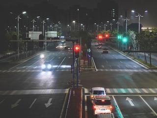 483903