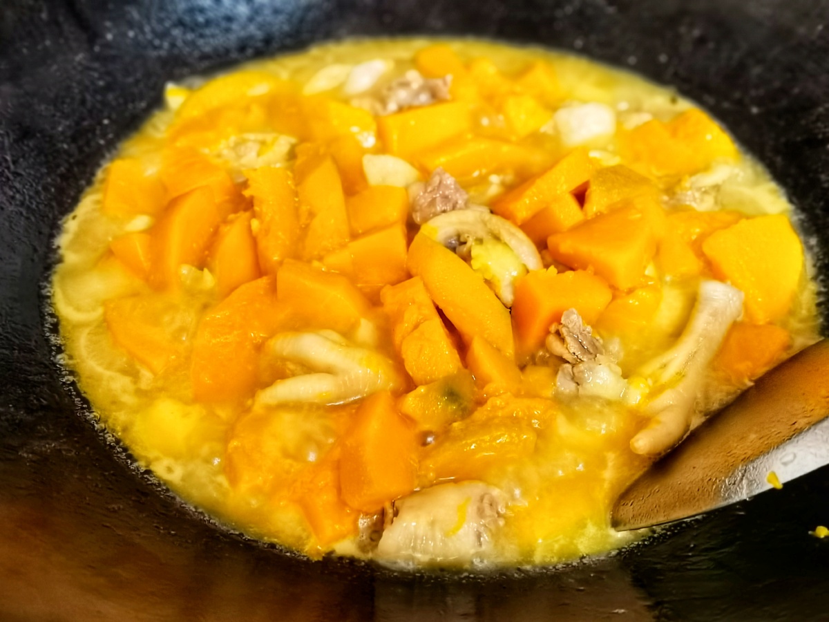 南瓜炖鸡