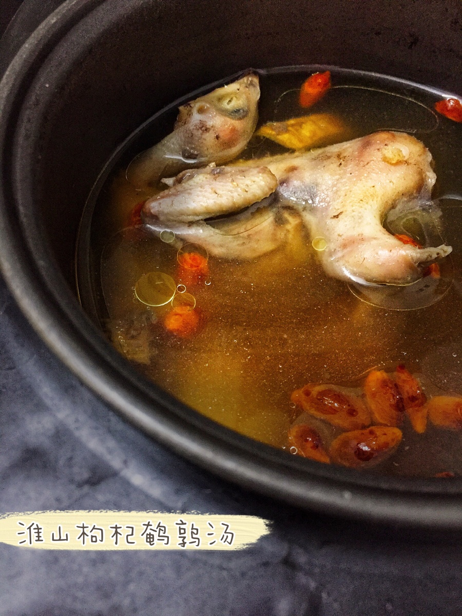 淮山枸杞鹌鹑汤