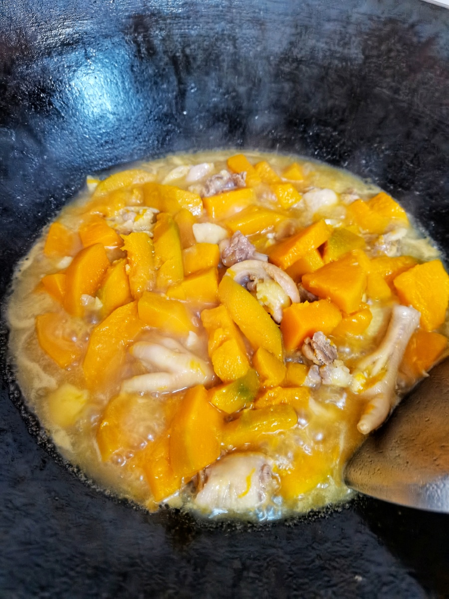 南瓜炖鸡