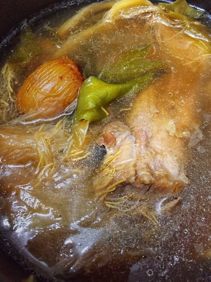 霸王花蜜枣龙骨汤