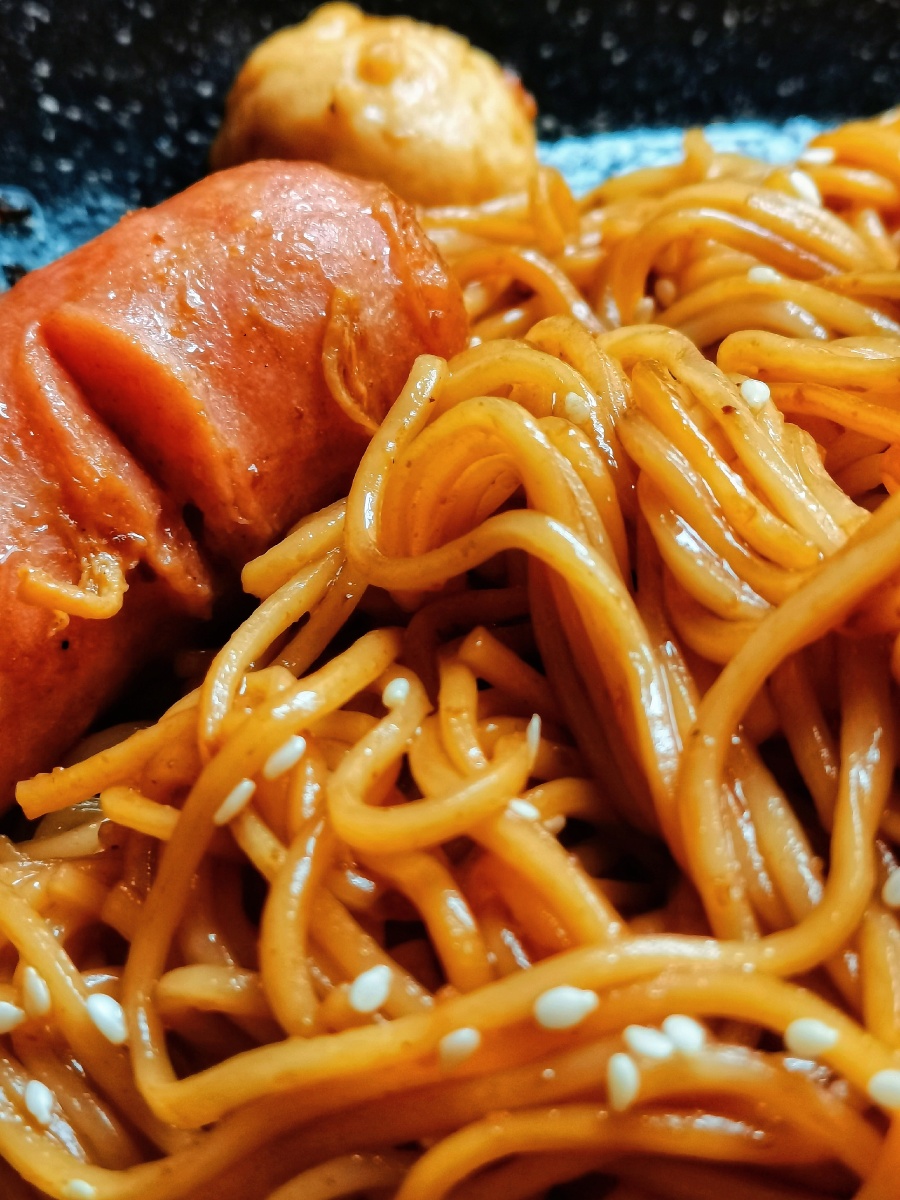 葱油拌面再加料肉丸火腿