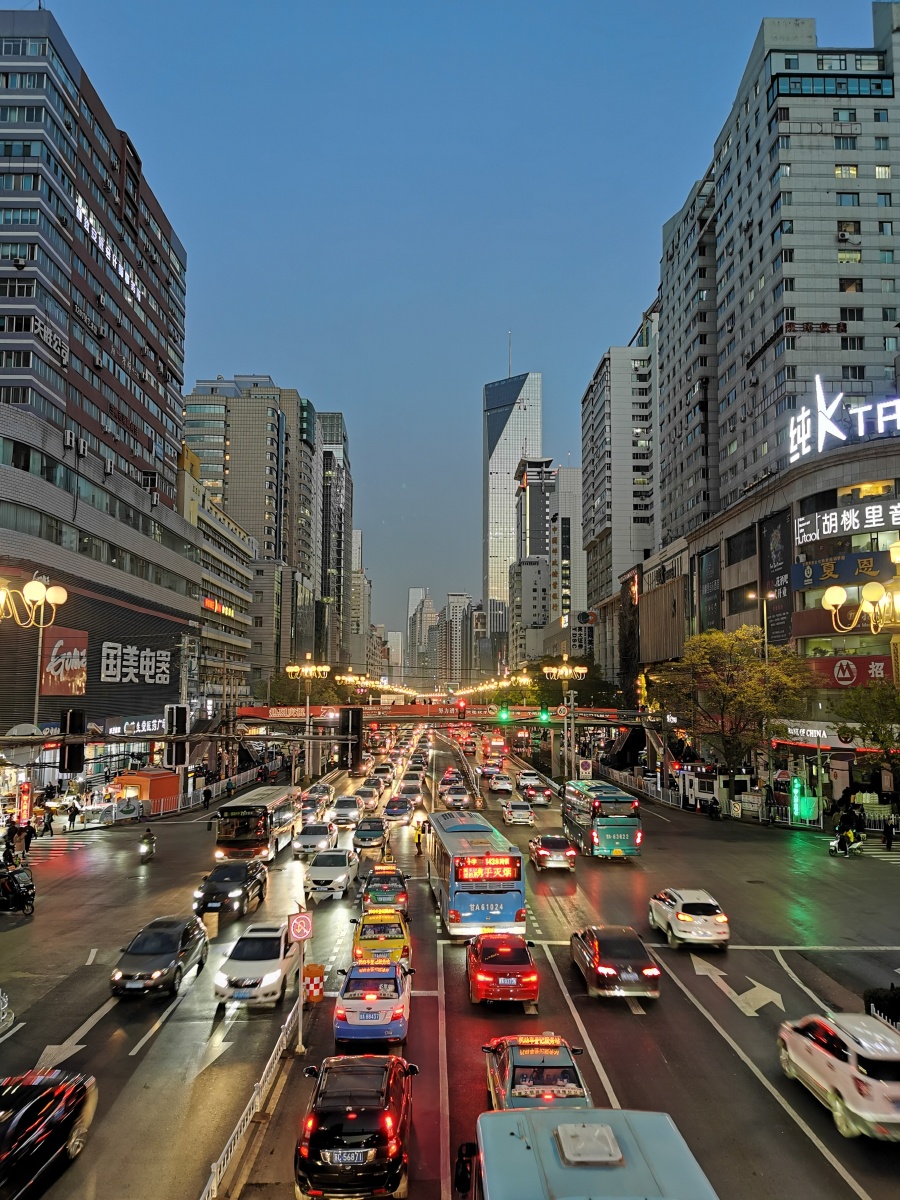 兰州 庆阳路 双城门 - 龙只 - 图虫