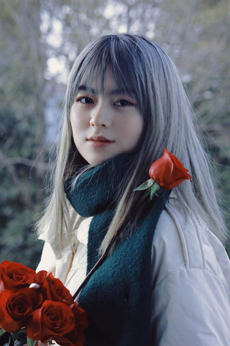 冬日玫瑰出镜模特小越越