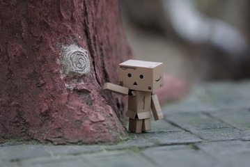 528787
