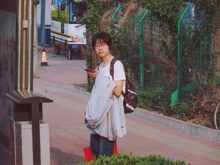 001