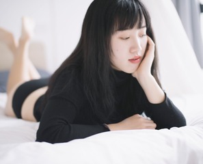 959608