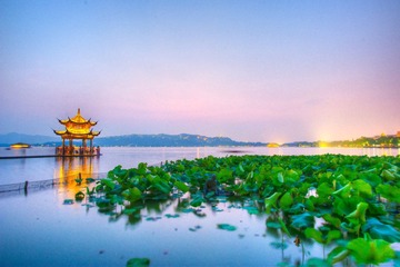_DSC7493_1_3_tonemapped.jpg