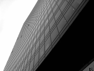 201103242705