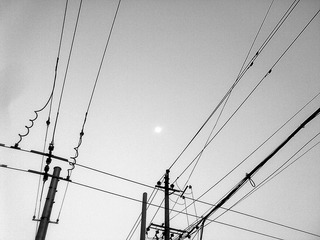 201103161076
