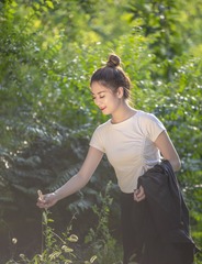 001