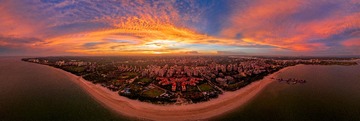 高隆湾晚霞~彩墨泼洒的天空