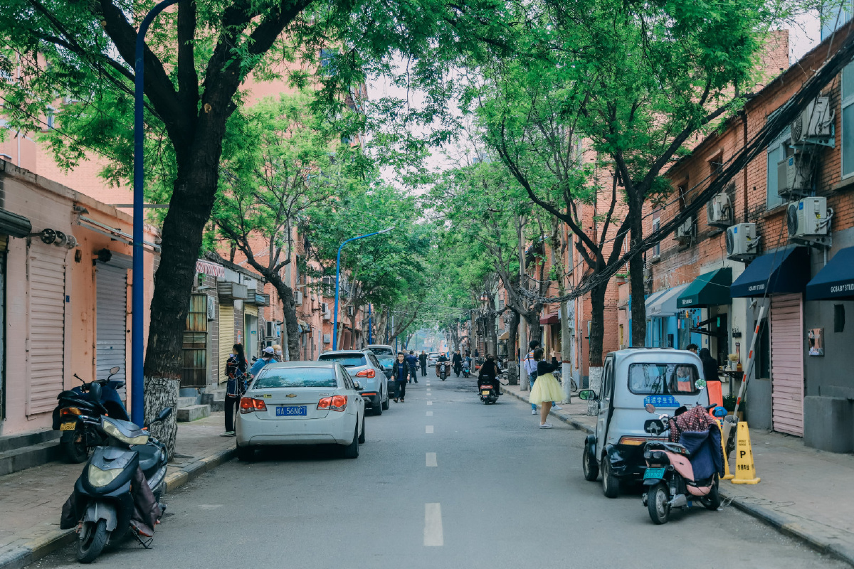 于街道上的记录朴实无华而又最真实的状态