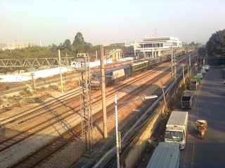 592526