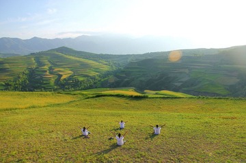 亲近自然-朱立晨.jpg