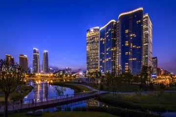 DSC_1310优化版加紫