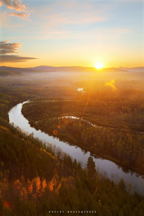 漠河·九曲十八弯·日出