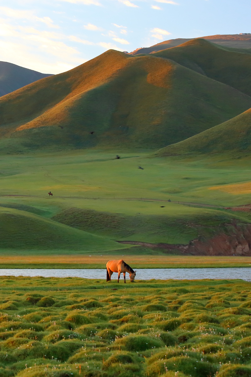 巴音布鲁克草原早晨 - 极光汤 - 图虫