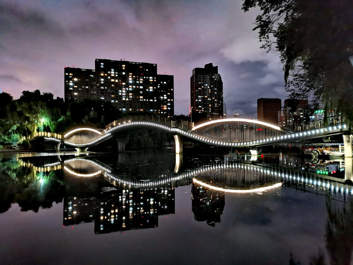 沈阳南湖公园夜景