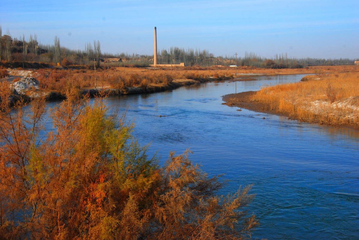 南疆英吉沙戈壁风景 - 天空之眼创意空间 - 图虫