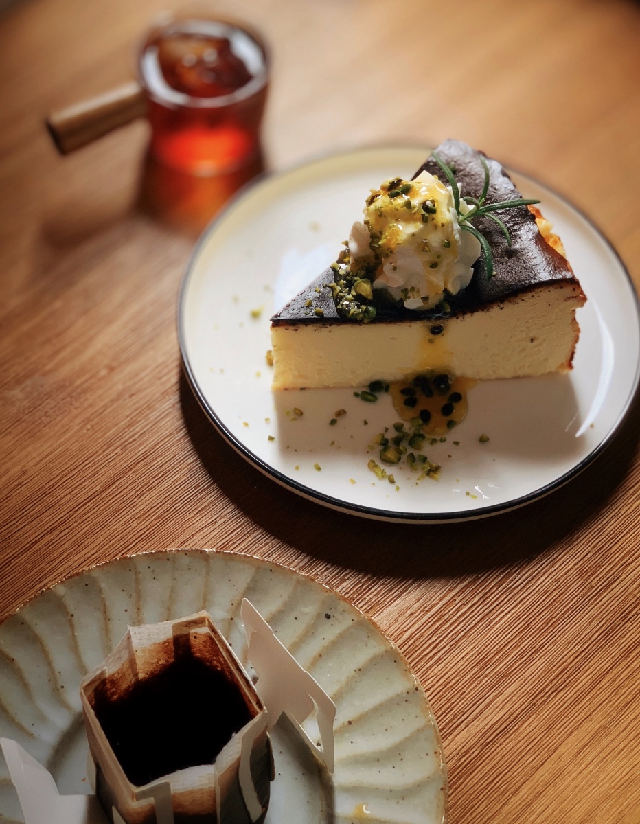 【巴斯克芝士蛋糕】西班牙经典甜点烧焦,粗犷的芝士蛋糕外表诱惑人心