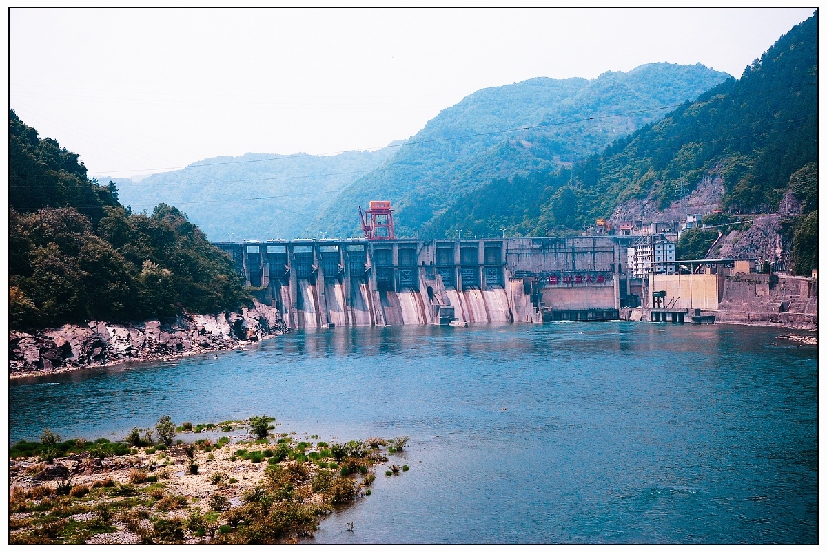 【陕南风光—石泉水库】