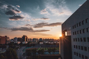 001