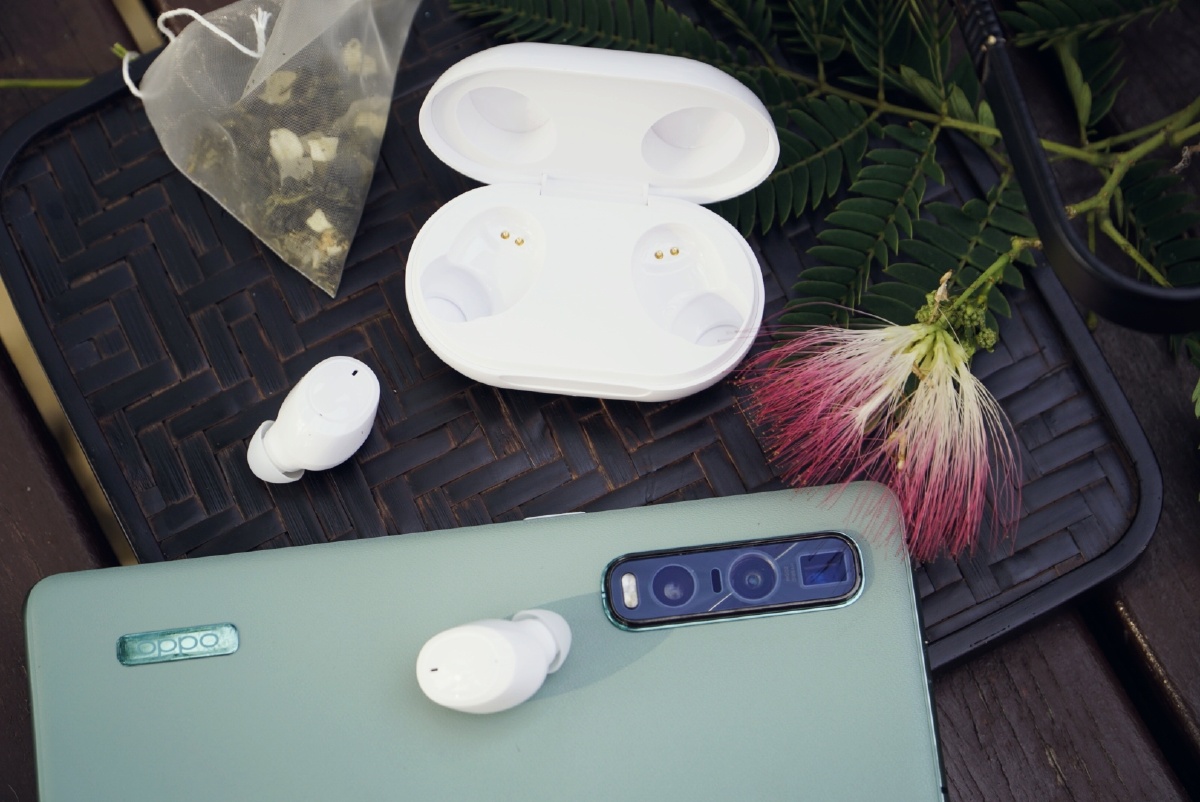 开箱图赏oppow31灵动版真无线耳机