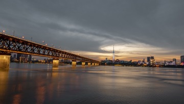 0F735082-FE3F-4B38-A123-349B12FD9629/L0/001