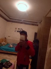 823127