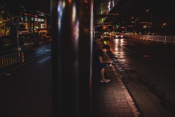 001