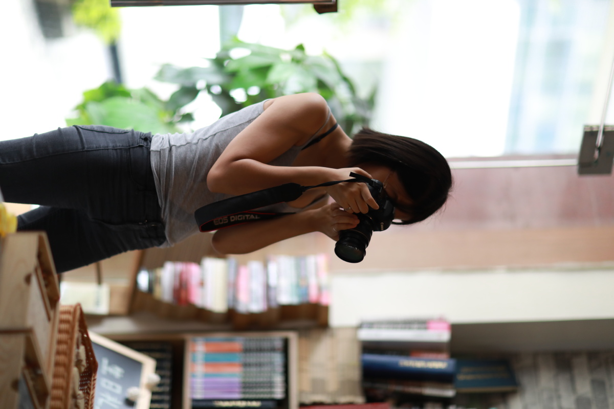 一位性感健美的女摄影师 - 杨风摄影 - 图虫