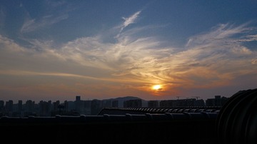 270812A5-31F9-4721-9B31-AA80B74E27CA/L0/001