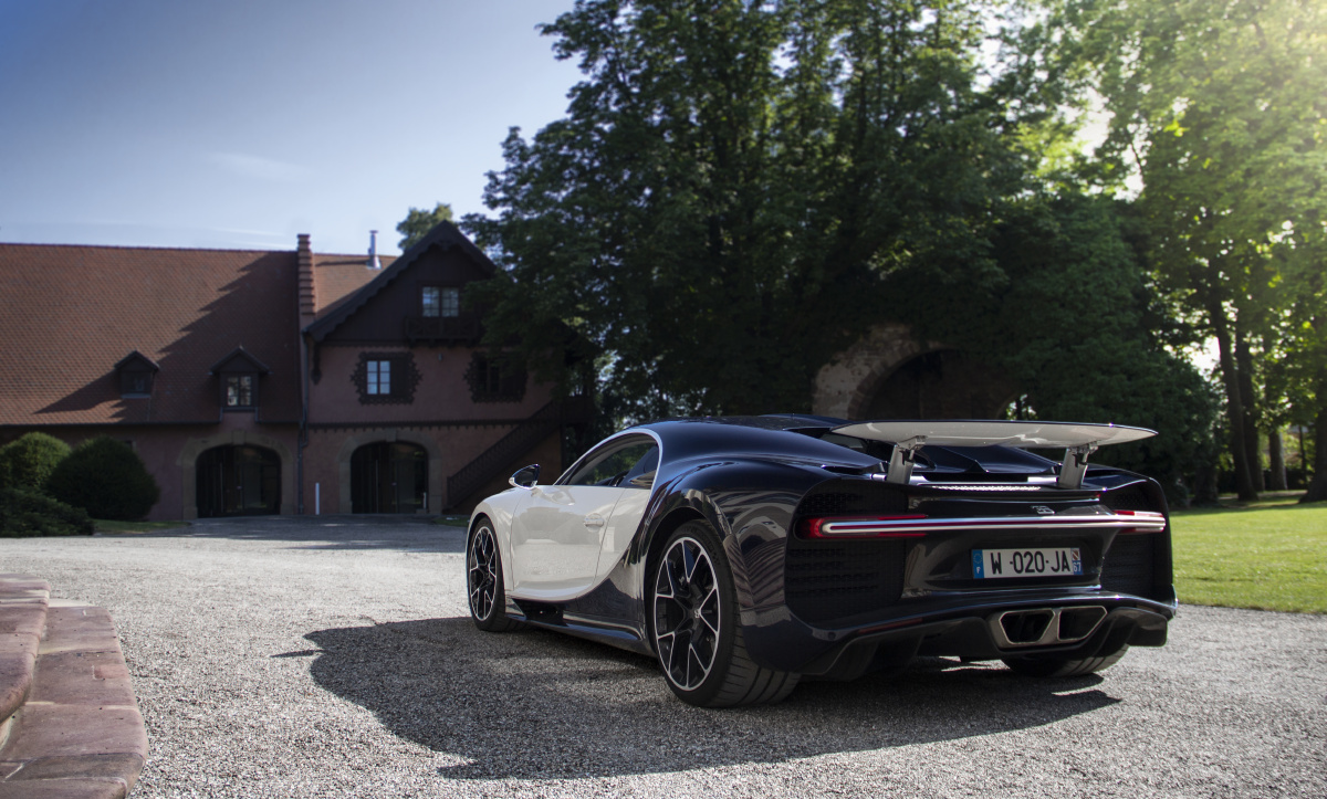 黑色布加迪赤龙运动版超跑 bugatti chiron sport buggati centodieci