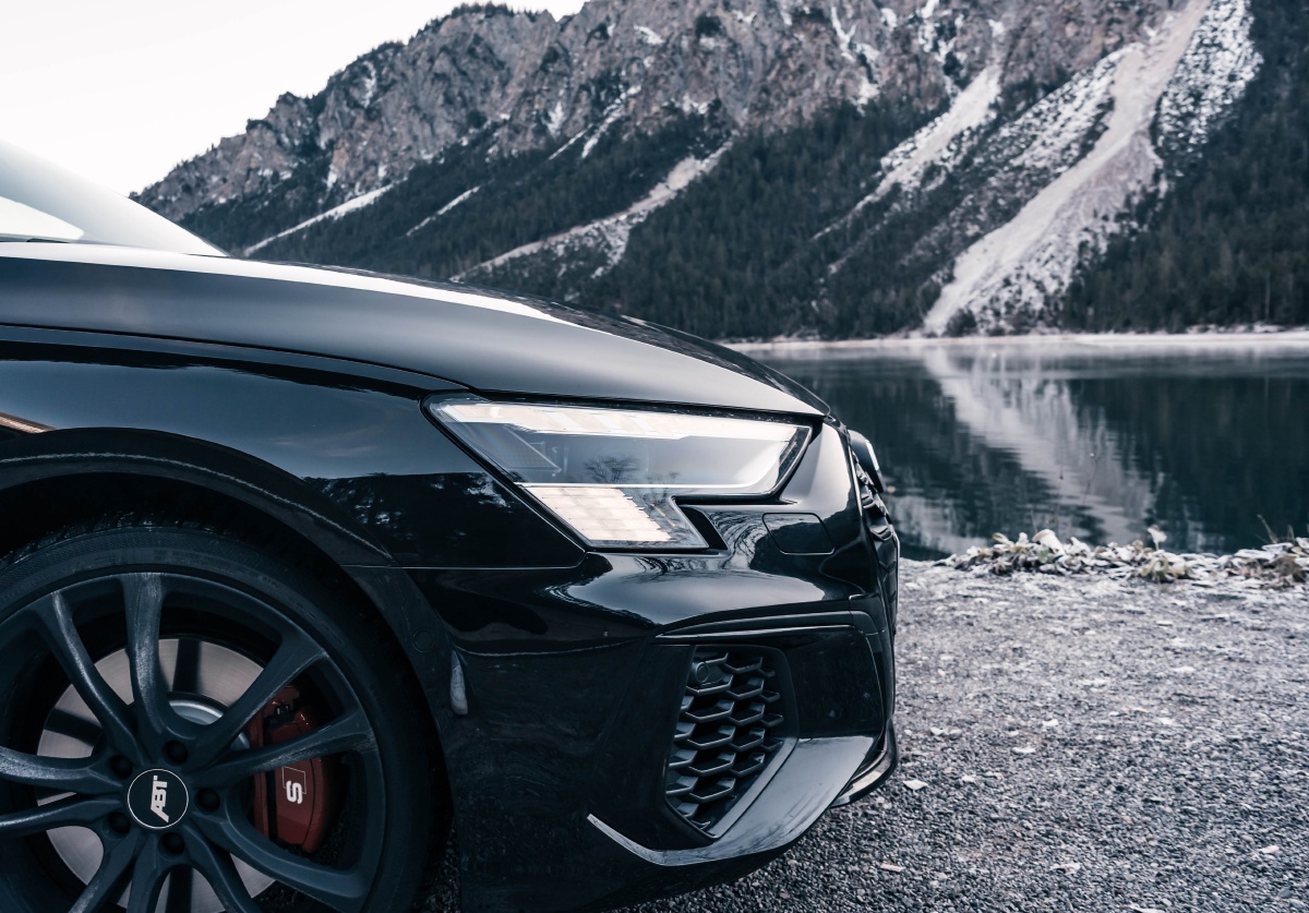 奥迪audi abt s3黑白双煞